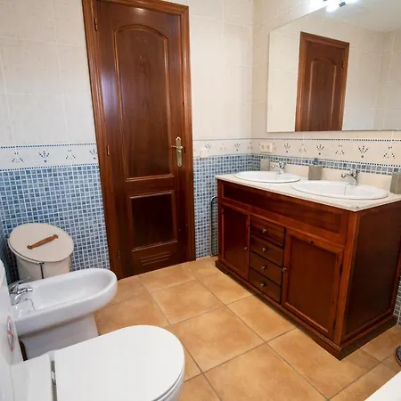 Annalisa Willa Corralejo